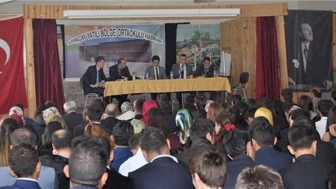 Arpaçay'da öğretmenler ve zümre toplantısı yapıldı