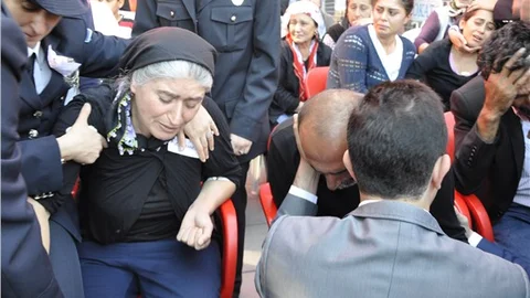 Şehit cenazesine katılan Kılıçdaroğlu Bu acılara milletimiz tahammül edemiyor