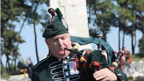 İrlanda, Gelibolu'da ölen 127 askerini andı