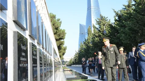Genelkurmay Başkanı Hulusi Akar Azerbaycan'da temaslarına başladı