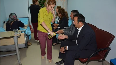 Eş başkanlar hastaları ziyaret etti