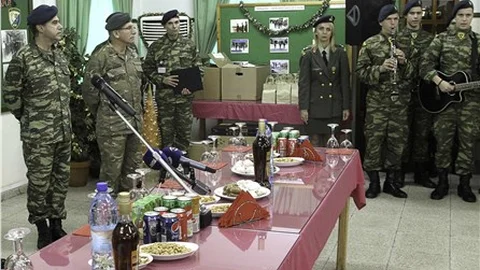 Rum ordusundan "Türkiye domatesi kullanmadık" açıklaması