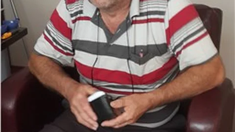 Tarım ve Hayvancılık Müdürlüğü’ne kızdı, tavuklarını yaktı