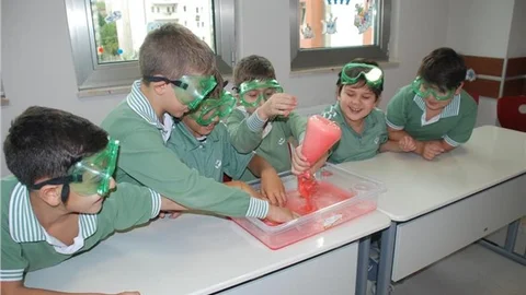 Nilüfer'de öğrencilere eğlenceli eğitim imkanı