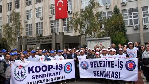 Taşeron işçilerden ‘haklarımız ödenmiyor’ eylemi