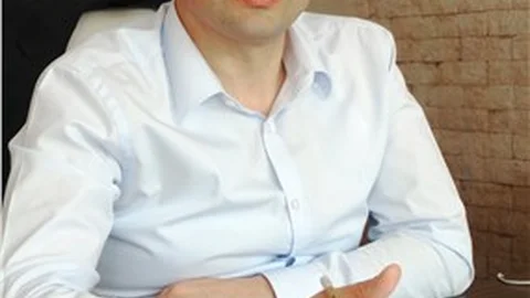 'Seçimde devletin imkanlarını kullanan AKP ile adaletsiz bir yarış içindeyiz'