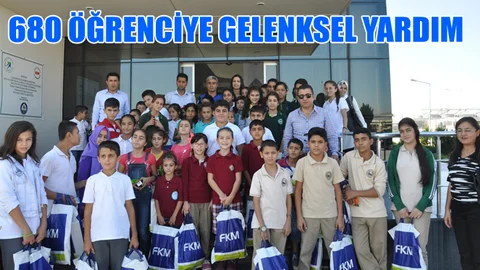 Mersin'de 680 Öğrenciye Giysi Yardımı Yapıldı