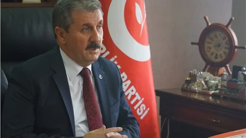 Destici Umarız bu seçim, Türkiye'nin son anti demokratik seçimi olur