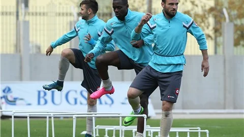 Osmanlıspor, hazırlık maçları ve kamp için Antalya'ya gidiyor
