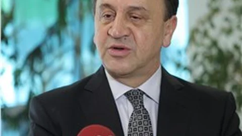 Silivri Belediye Başkanı Işıklar'dan arsa dolandırıcılarına karşı uyarı