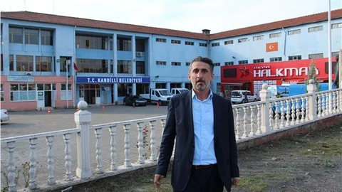 Şikayet ettiği belediyenin evini mühürlediğini iddia etti