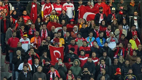 Çek Cumhuriyeti 0 - Türkiye: 0 (İlk yarı)