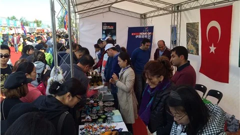 Türkiye’den Çin kırsalındaki öğretmenlere anlamlı yardım