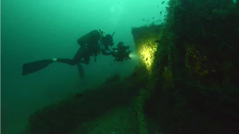 Çanakkale Boğazı'nda saygı dalışı gerçekleştirildi