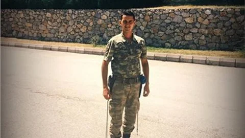 Şehit Şahin, 3 ay önce göreve başlamış, 20 gün önce ailesini ziyaret etmiş