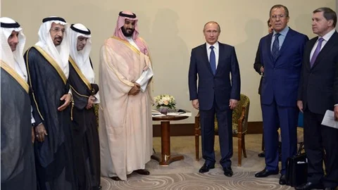 Putin, Suudi Arabistan Savunma Bakanı ile Suriye operasyonlarını görüştü