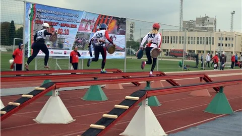 İzmirli kadın itfaiyeciler Balkan ikincisi oldu