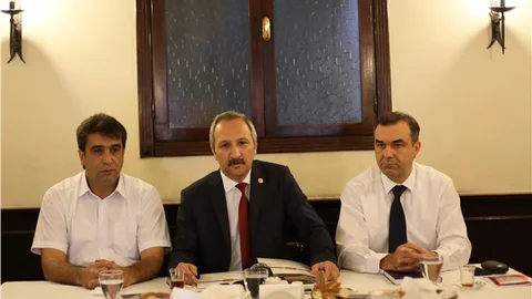 MHP'li Yurdakul'dan Altınok'a Bu nasıl bir pişkinlik? İstifa etmek erdemdir