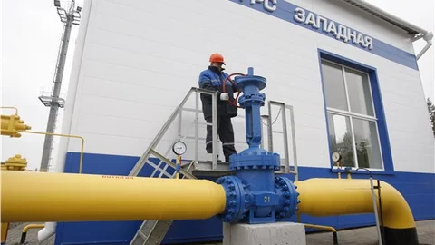 Gazprom, Ukrayna vanalarını açtı