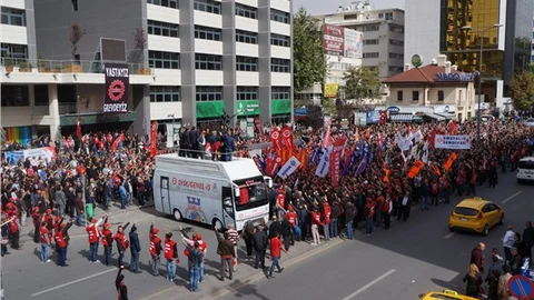 DİSK ve KESK başkanlarının açıklamasında yoğun polis önlemi