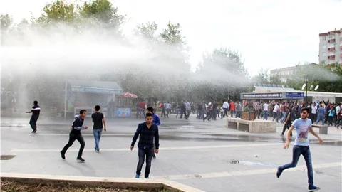 Diyarbakır’da protestoların ardından olaylar çıktı