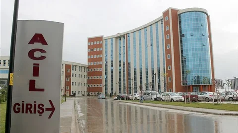 Sivas’ta Yeni Numune Hastanesi sorunlarıyla açıldı