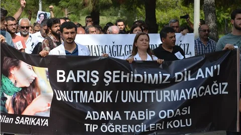 Üniversitede Ankara'daki saldırı için tepki yürüyüşü düzenlendi