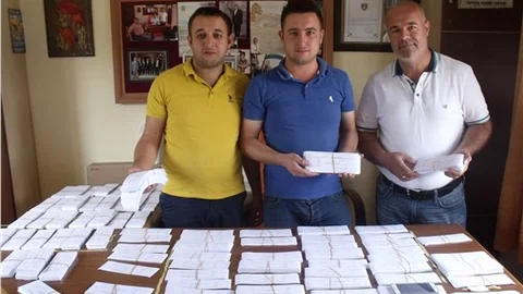 Seçmen bilgi kağıtlarını unutmayın