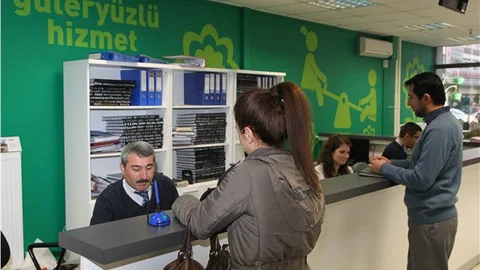 Çankaya'da yeni açılan bin 268 işyerine hediye nazar boncuğu