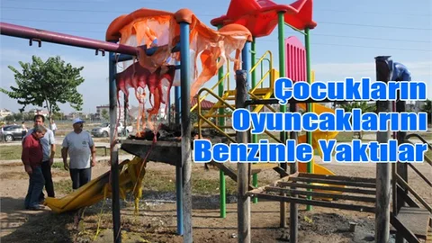 Çocuk Parkını Yaktılar