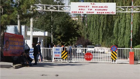 97 kişinin kimlik tespiti tamam, 4 aile Adli Tıp’ta bekliyor