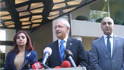 Kılıçdaroğlu Ruhani liderle bir araya geldik, sorunlarını dinledim