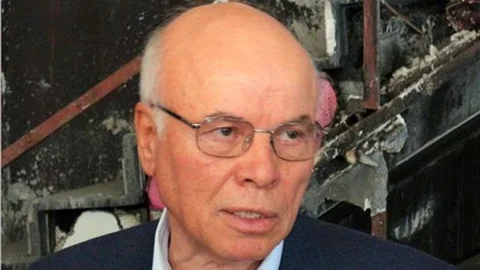 Ercan Karakaş Bilgi çağında kitabevi yakmak vahşettir