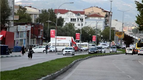 Bursa’da Başbakan'ın mitingi için ağaçlar söküldü