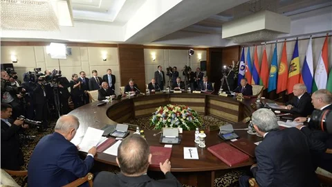 Putin Türkiye ile terörle mücadelede işbirliği kurmaya çalışıyoruz