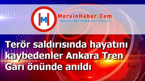 Terör saldırısında hayatını kaybedenler Ankara Tren Garı önünde anıldı