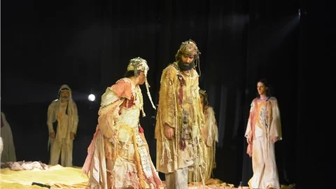 Nilüfer Belediyesi Tiyatro, Çöl oyunu ile sahnede