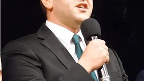 MHP’li Ersoy Dantelli kefen giyip saraya muhafız ol