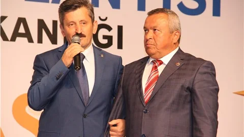 MHP’li başkan, AK Parti’ye geçti