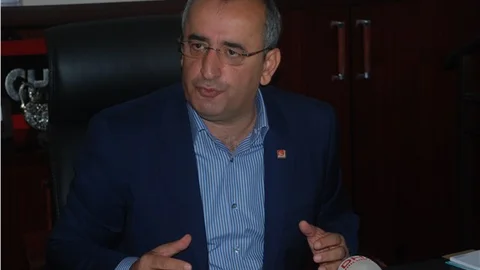 CHP'li Akar 400 vekil istiyordu, yaklaşık 400 vatandaşımız hayatını kaybetti