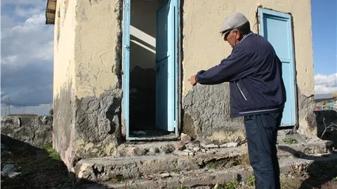 Arpaçay Kaymakamlığı'ndan tuvaletleriyle gündeme gelen okul ile ilgili açıklama