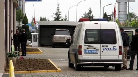 Tartıştığı kayınpederini silahla vurdu