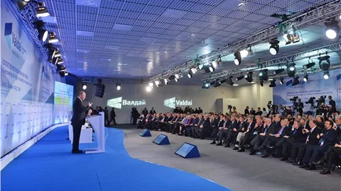 Putin Suriye’de hükümet güçleri ile Kürtler güçlerini birleştirmeli
