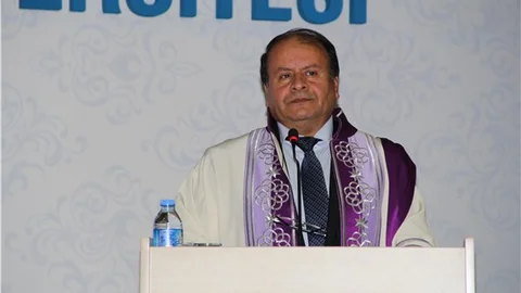 ÇKÜ Rektörü, KYK yurdunun uykularını kaçırdığını itiraf etti