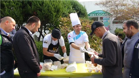 Güney Kore’deki Türk girişimcilerden 'Aşure Günü' tanıtımı