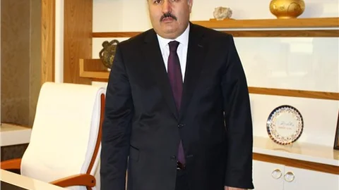 'Hükümet memura kaşıkla verdi kepçeyle aldı, 2016 zammı şimdiden eridi'