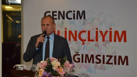 Düzce Belediyesi 'Gencim-Bilinçliyim-Bağımsızım' projesini tanıttı