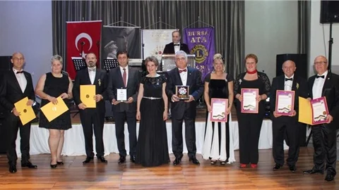 Yalçınbayır Demokrasi sadece çokluk değildir, uzlaşıdır, diyalogdur