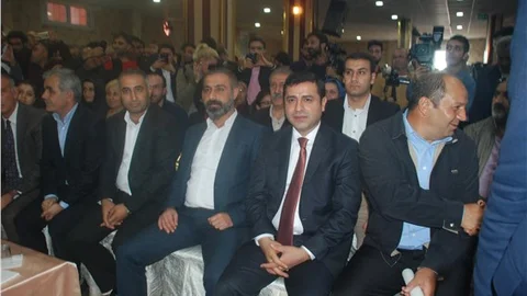 Demirtaş Dilovası her gün zehir soluyor, 50 bin insan ölse umurlarında değil