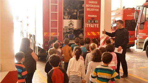 Anasınıfı öğrencileri yangında ne yapacaklarını öğrendi